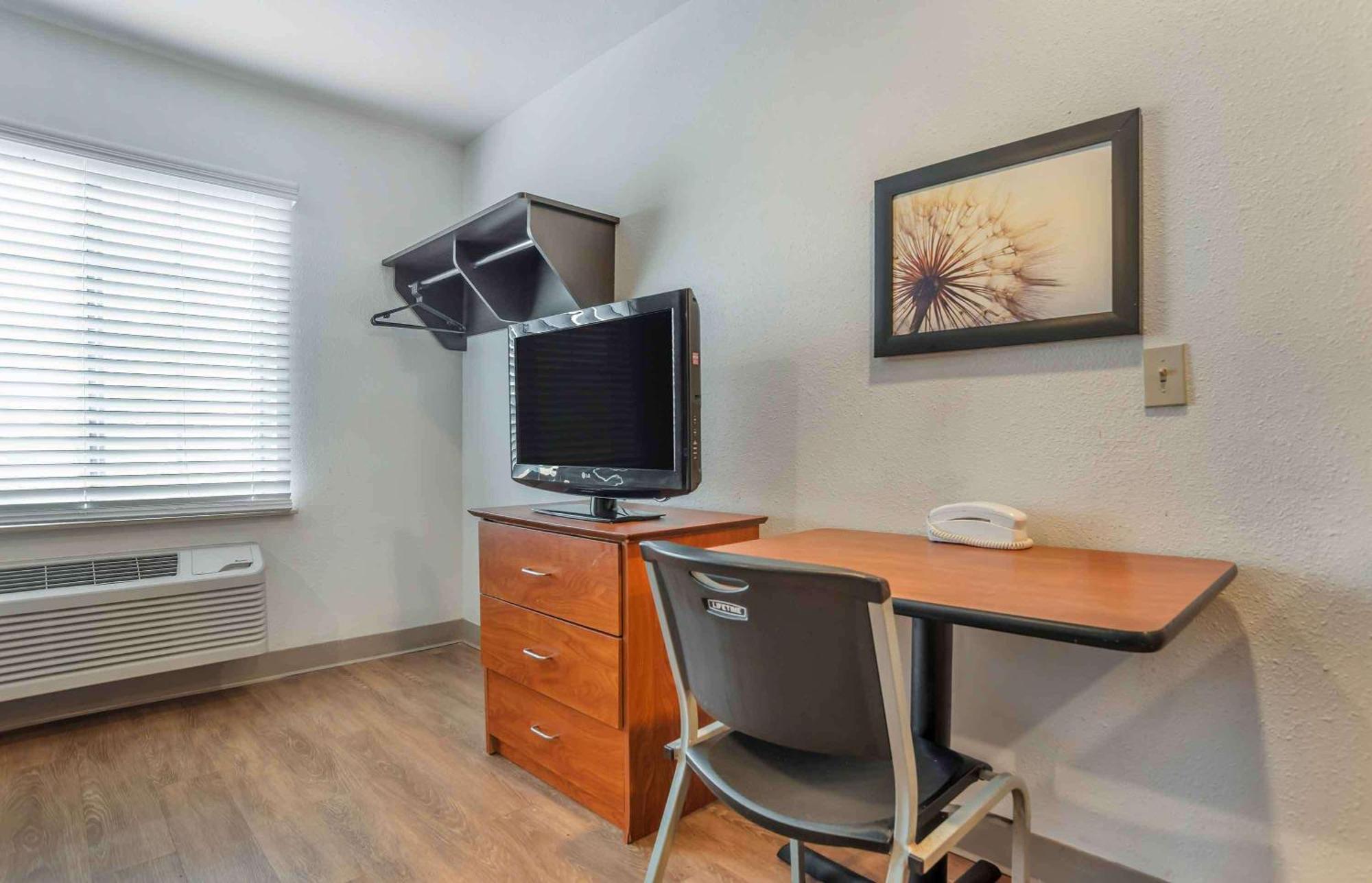 Extended Stay America Select Suites - Jackson - South Byram Экстерьер фото