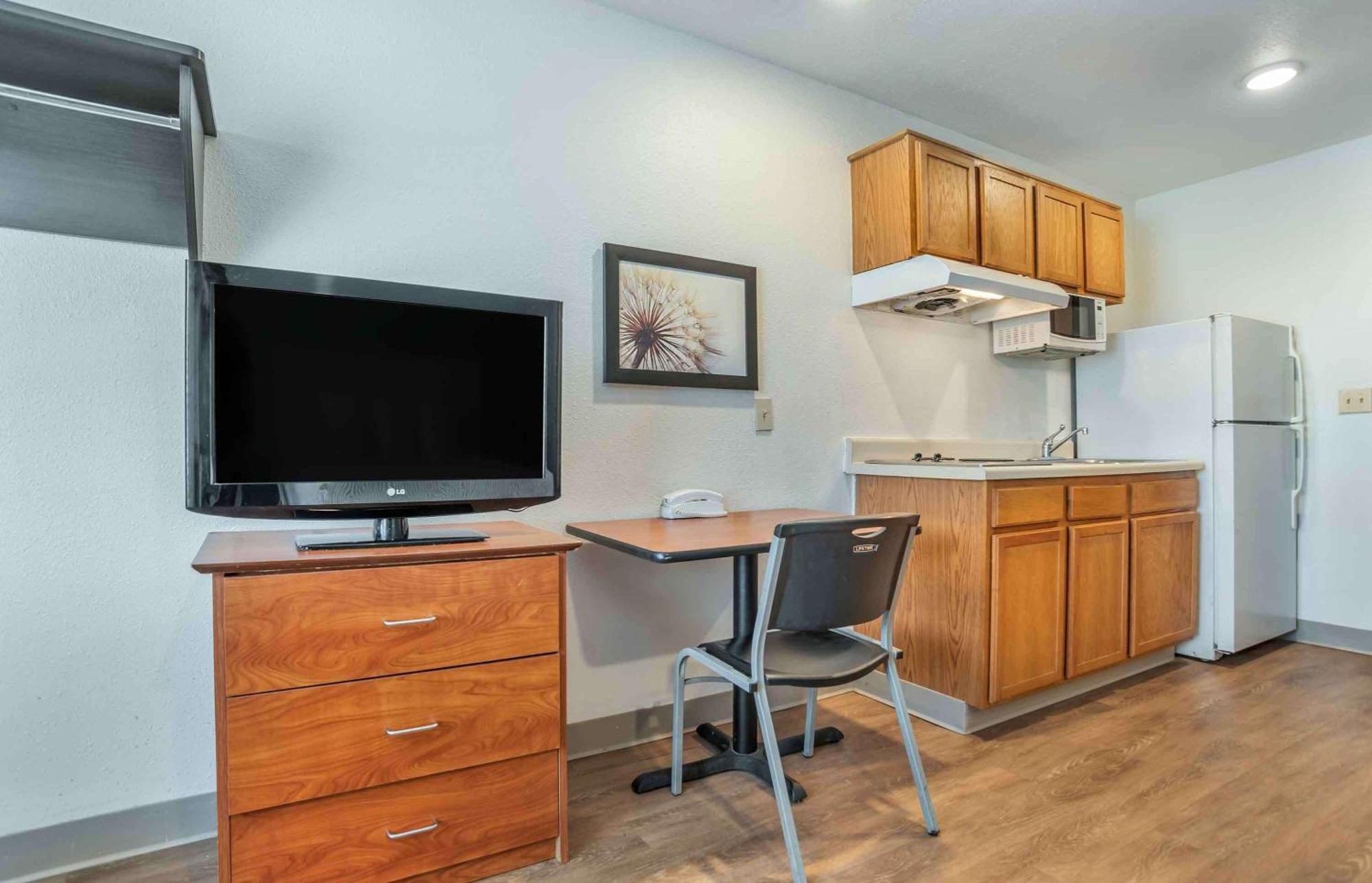 Extended Stay America Select Suites - Jackson - South Byram Экстерьер фото